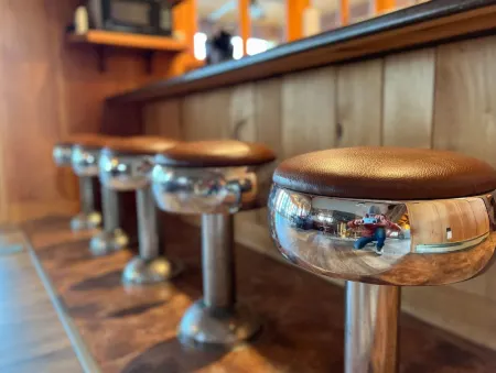 Spacious Waterfront Cabin with Incredible Views - Gorgeous Tranquil Retreat Отели в г. Фрайерберг