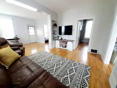 Fenced Yard and Close to Downtown Adventure - Charming Retreat