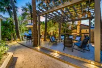 Exceptional Beach Access and Resort-Like Amenities - Charming Coastal Haven