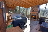 Expansive Mountain Views and Outdoor Activities - Stunning Retreat Các khách sạn ở Cherry Log