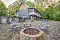 Coosawattee Cabin - pool, gym & tennis - fireplace, fire pit & central AC 艾利嘉住宿飯店