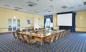 Novotel London Stansted Airport