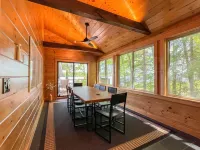 Private Dock and Breathtaking Views - Exquisite Lakefront Oasis