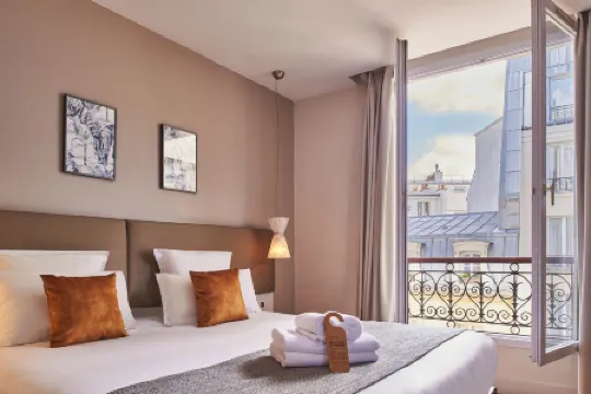 巴黎馬真塔大道38號酒店（Happyculture集團）