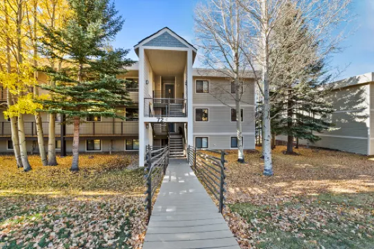 Heated Pool and Hot Tub Access - Breathtaking Scenic Getaway