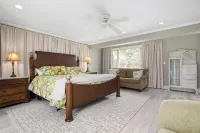 Tropical Paradise Retreat - Coastal Oasis with Heated Pool