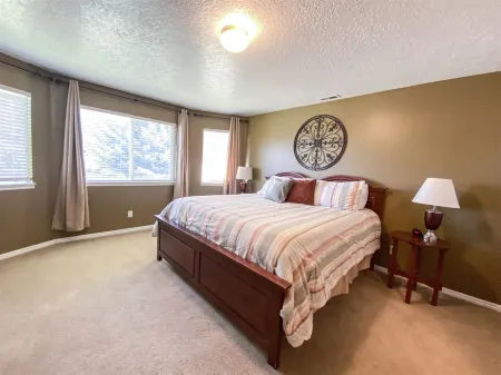 Access to Heated Pool and Tennis Courts - Stunning Tennis View Haven