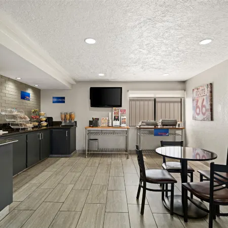 Best Western Desert Villa Inn