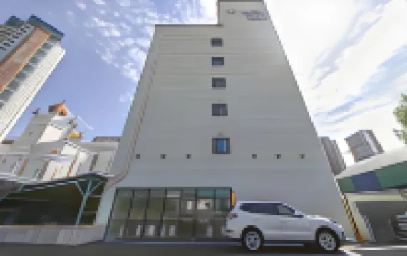 Brown Dot Hotel Sinan