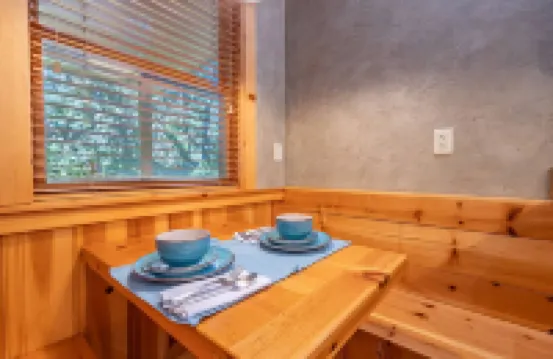 Creek-Side Love Nest | King Bed + Fireplace