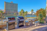 3 BDR Riverfront Resort w/pool, spa, dock & launch!