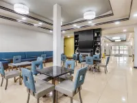 JFK貝斯特韋斯特優質套房酒店 北小石城酒店