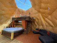 Lake View Dome Sleeps 6 -Hot Tub -Fireplace Hotels in Decin District