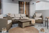 Amina Apartments