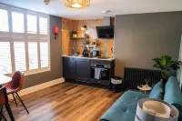 Diglis Basin Apartment Hotels in Broadheath