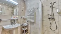 St Lukas Medical & Spa