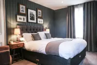 The White Star Tavern Hotels in Southampton