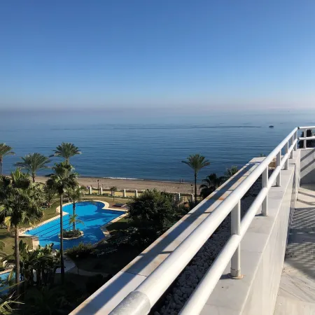 Coral Beach Aparthotel