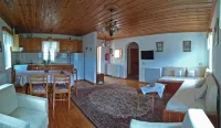 Guesthouse Iro