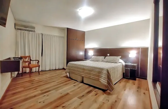 龔多爾套房公寓酒店