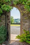 Alltybrain Farm Cottages - Homestays
