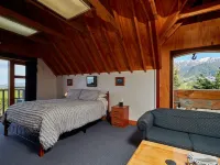Cubby House Stay Kaikoura Hotels in Hapuku