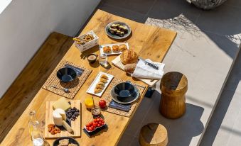 Amer Suites Fira