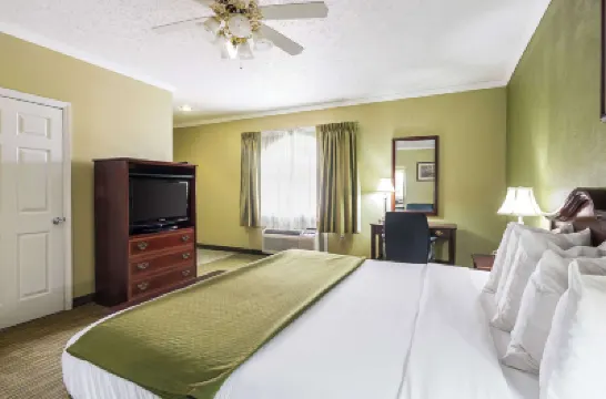 Quality Inn Hotels in 