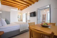 Castle Mansions Hotels in Naxos