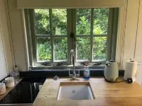 Cozy Cabin Retreat in Bedford Hotels in 