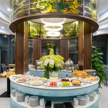 Eden Hue Hotel