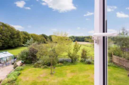 Chambers Place Hotels in Pangbourne