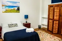Sunshine Lodge: Your Home Away from Home Hotels in Falmouth