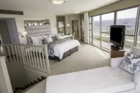 First Group The Palace All-Suite - ห้องครัว