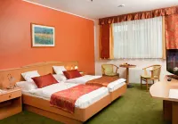 Hotel Kálvária Hotels in Toltestava