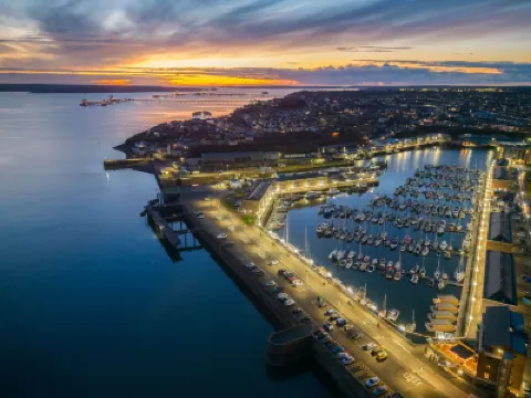 密爾福德港富爾克街 - 2室公寓 酒店