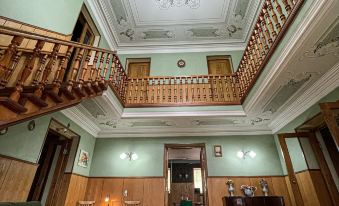 Guest House Top Floor