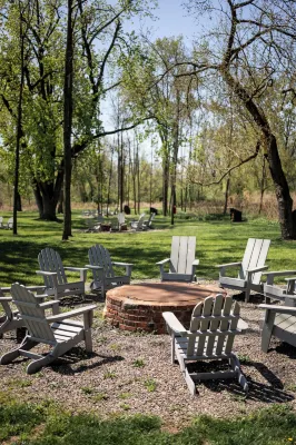 Hutton Brickyards Riverfront Hotel & Venue - 3-Star