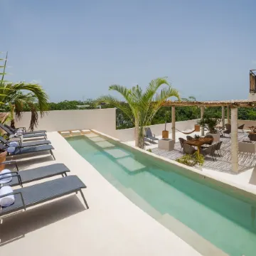 Koos Tulum Hotel
