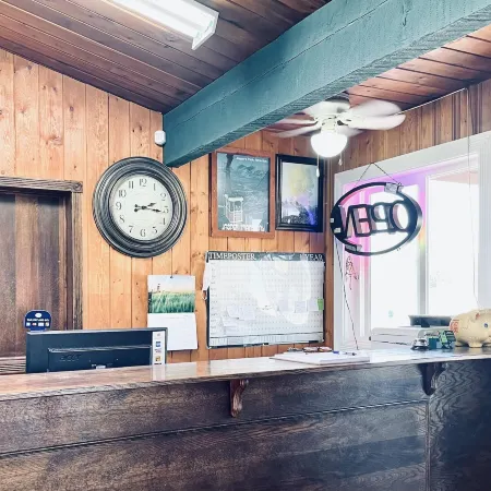 Pembina River Inn