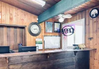 Pembina River Inn Hotels in Parkland County