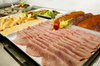 Hotel Yacht Wellness & Business - Morgenmad