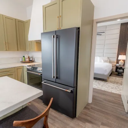 Colony Suites