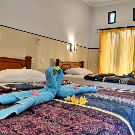 Serangan Inn Mimba Отели рядом с достопримечательностью «Пляж Блю Лагун»