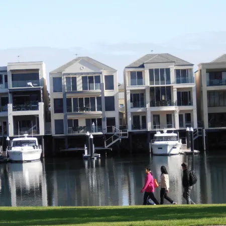 Haven Marina Motel