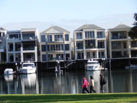 Haven Marina Motel
