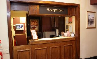 Wheatsheaf, Baslow by Marston's Inns