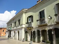 Hotel Orazio Hotel dekat Qui Discount S.P.A. In Breve Quid S.P.A.