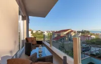 Olive Tree Apartments - Airport Shuttle
