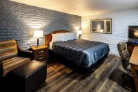Hitching Post Studios Inn Hotels in Santa Cruzin piirikunta